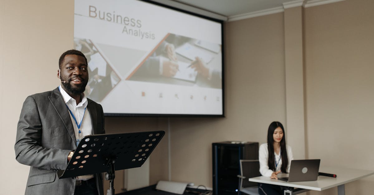 蓝猫移动实名账号：嘉兴防爆升降平台代理商