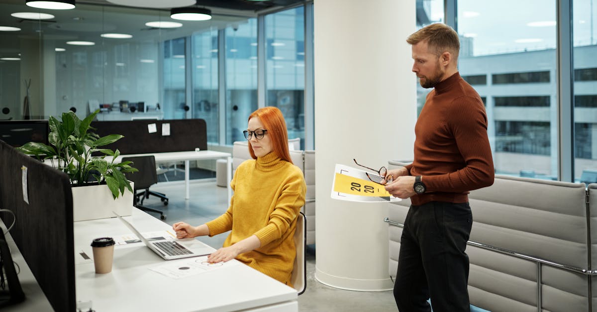 各种国外VX号:短信营销如何满足不同消费群体的需求